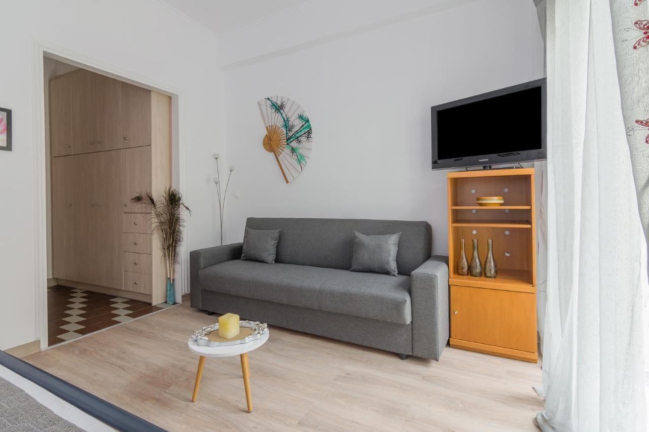 Nice Studio In Pagkrati Athen Exterior foto