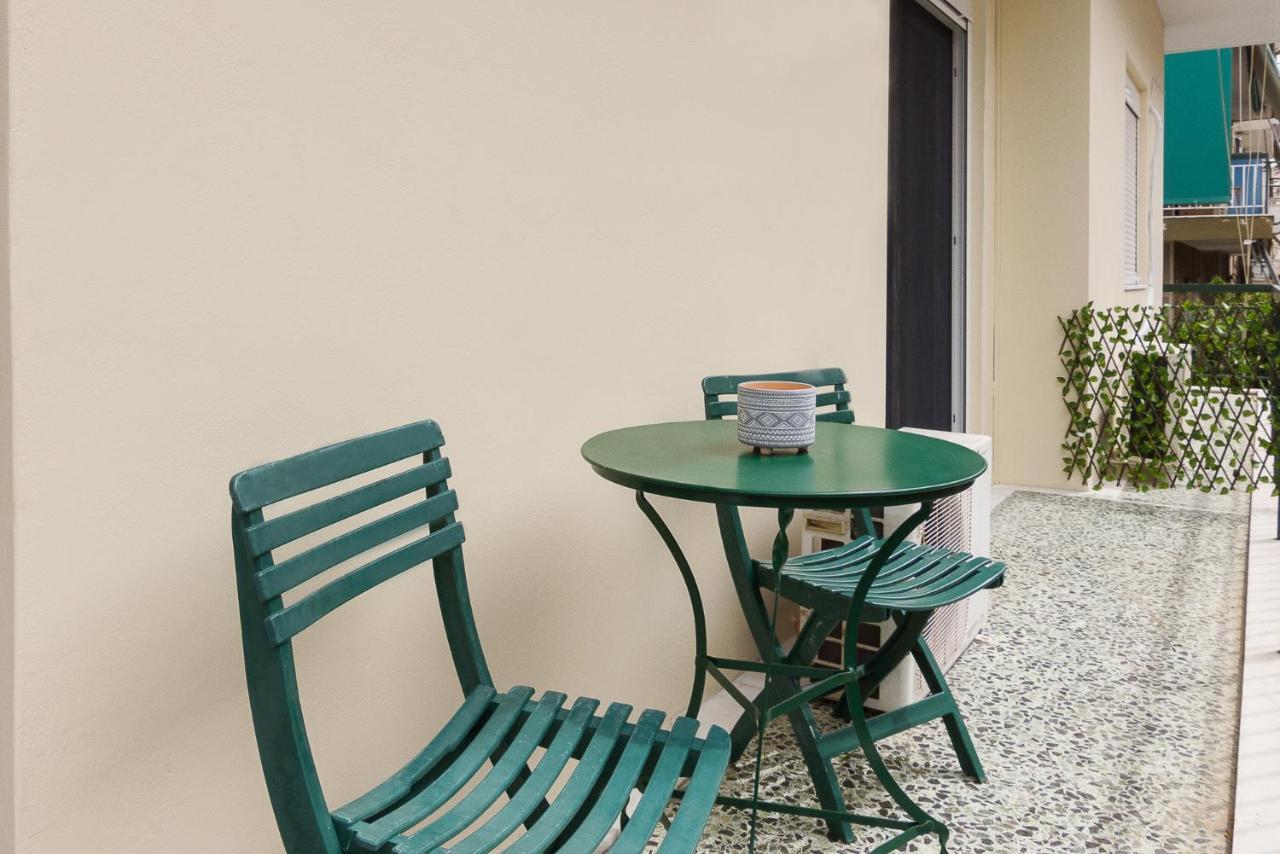 Nice Studio In Pagkrati Athen Exterior foto